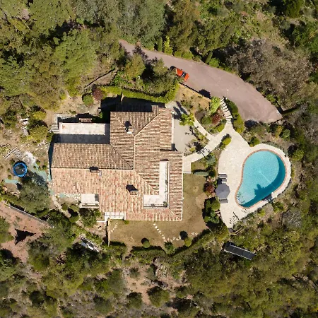 L'esterel Avec Piscine Vue -mandelieu 06210- 6 Pers Holiday home *